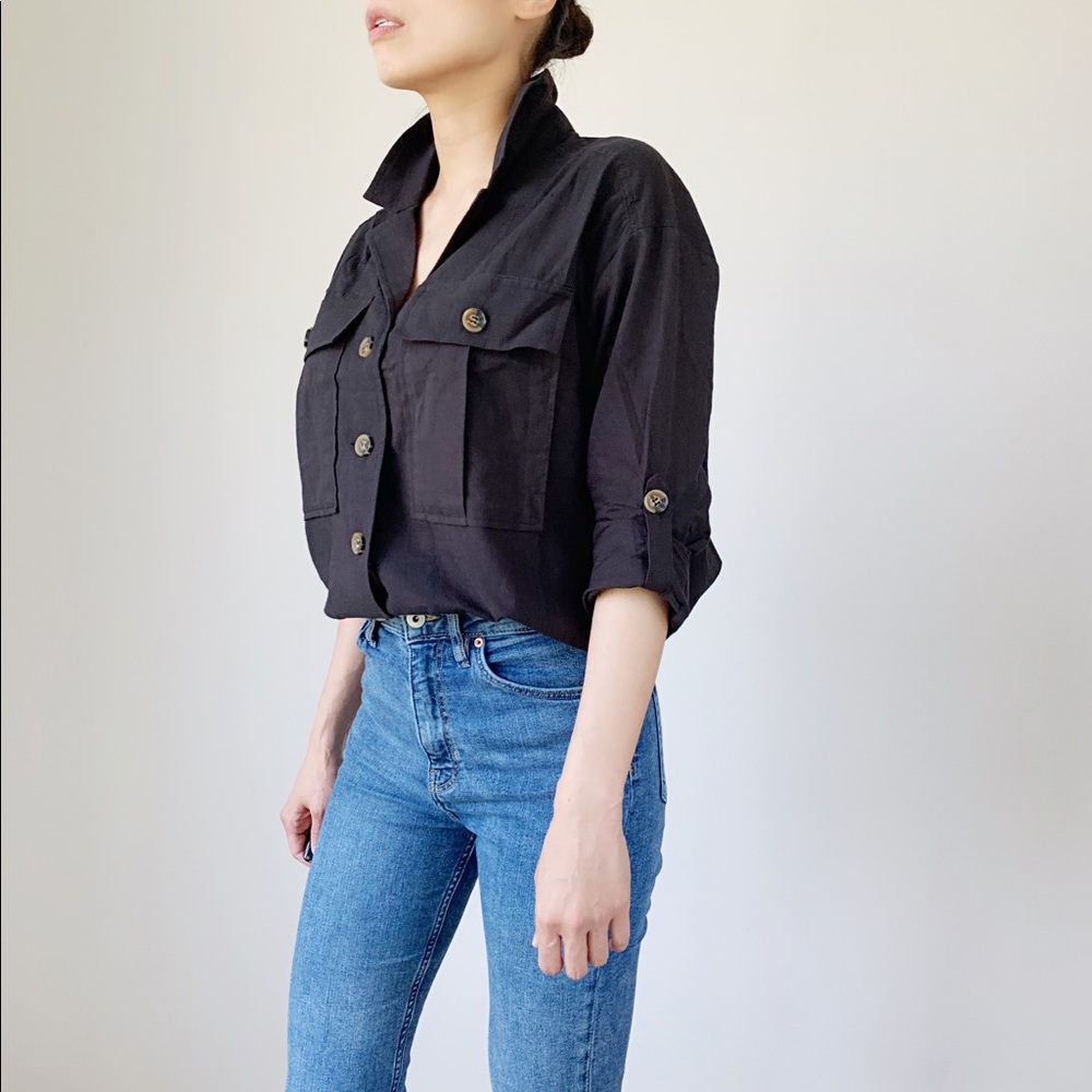 Stylish Black Utility Shirt with Functional Pockets - Picture 2 of 7